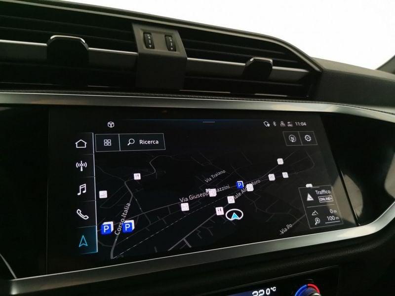 Audi Q3 45 1.4 tfsi e Identity Black s-tronic