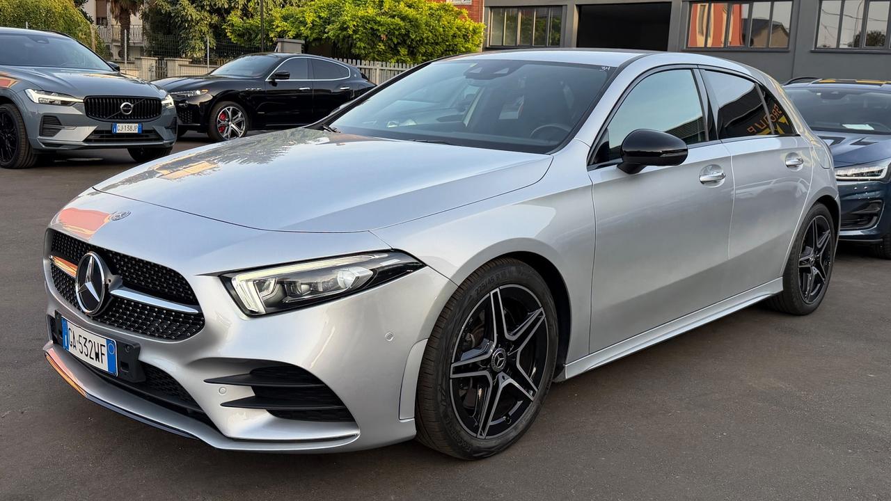 MERCEDES-BENZ CLASSE A250 4-MATIC 2.0 PREMIUM AT7 224CV - ALCANTARA, PACCHETTO LUCI