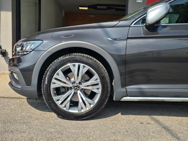 VOLKSWAGEN Passat Alltrack 2.0 TDI 200 CV 4MOTION DSG 18" Keyless DCC Camera+