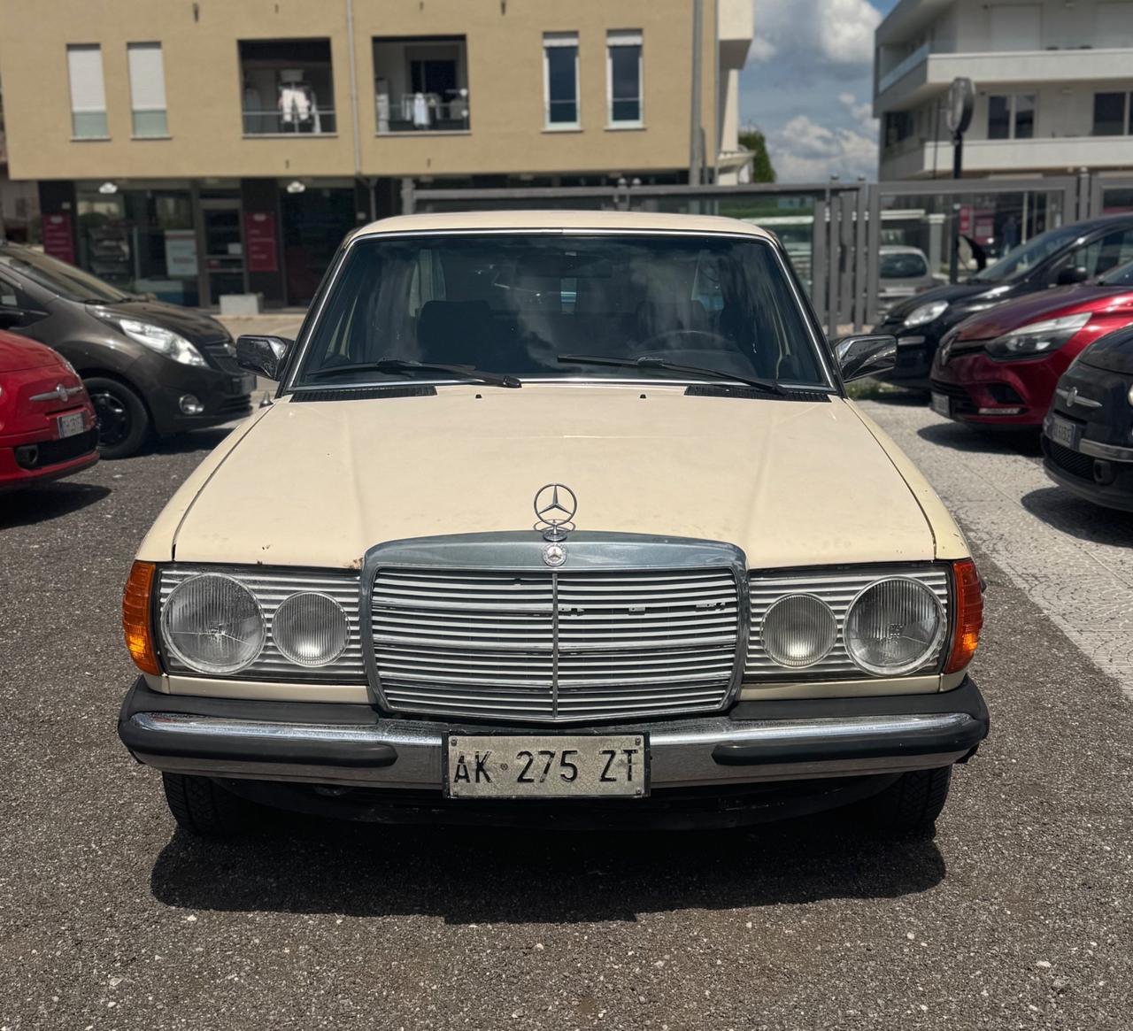 Mercedes-benz 200 Mercedes Benz 200 Gpl
