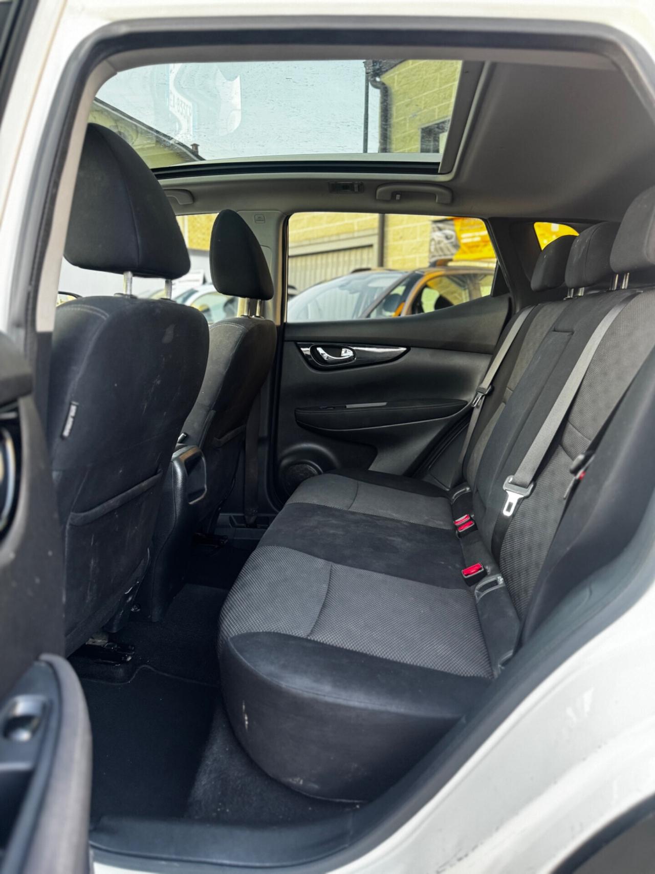 Nissan Qashqai 1.5 dCi Tekna