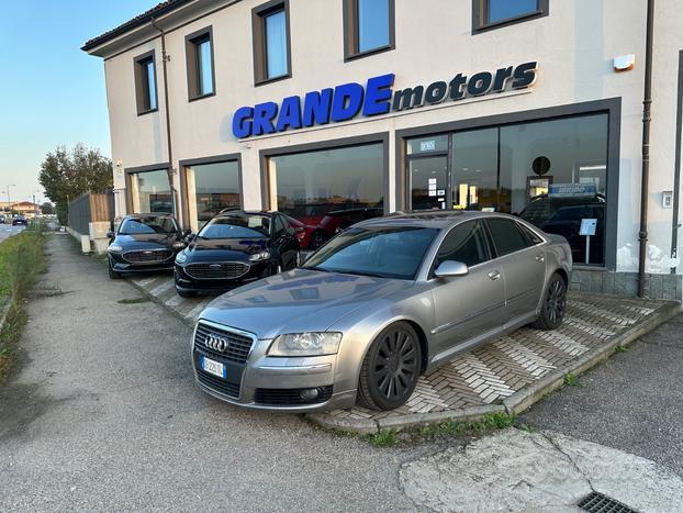 AUDI A8 2ª serie - 2006