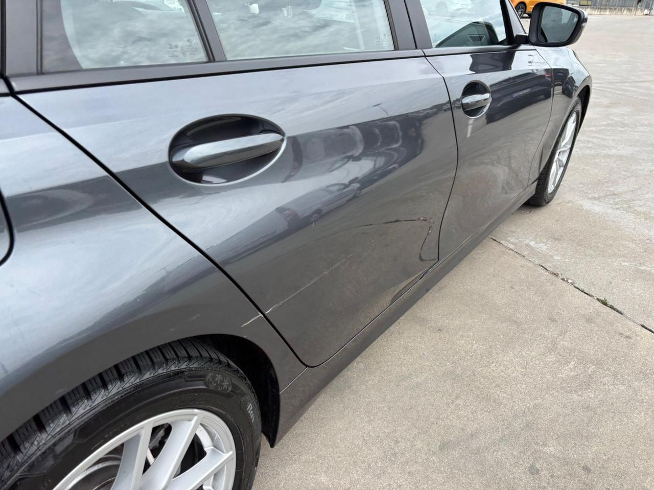 BMW 318 d Touring mhev 48V Business Advantage auto