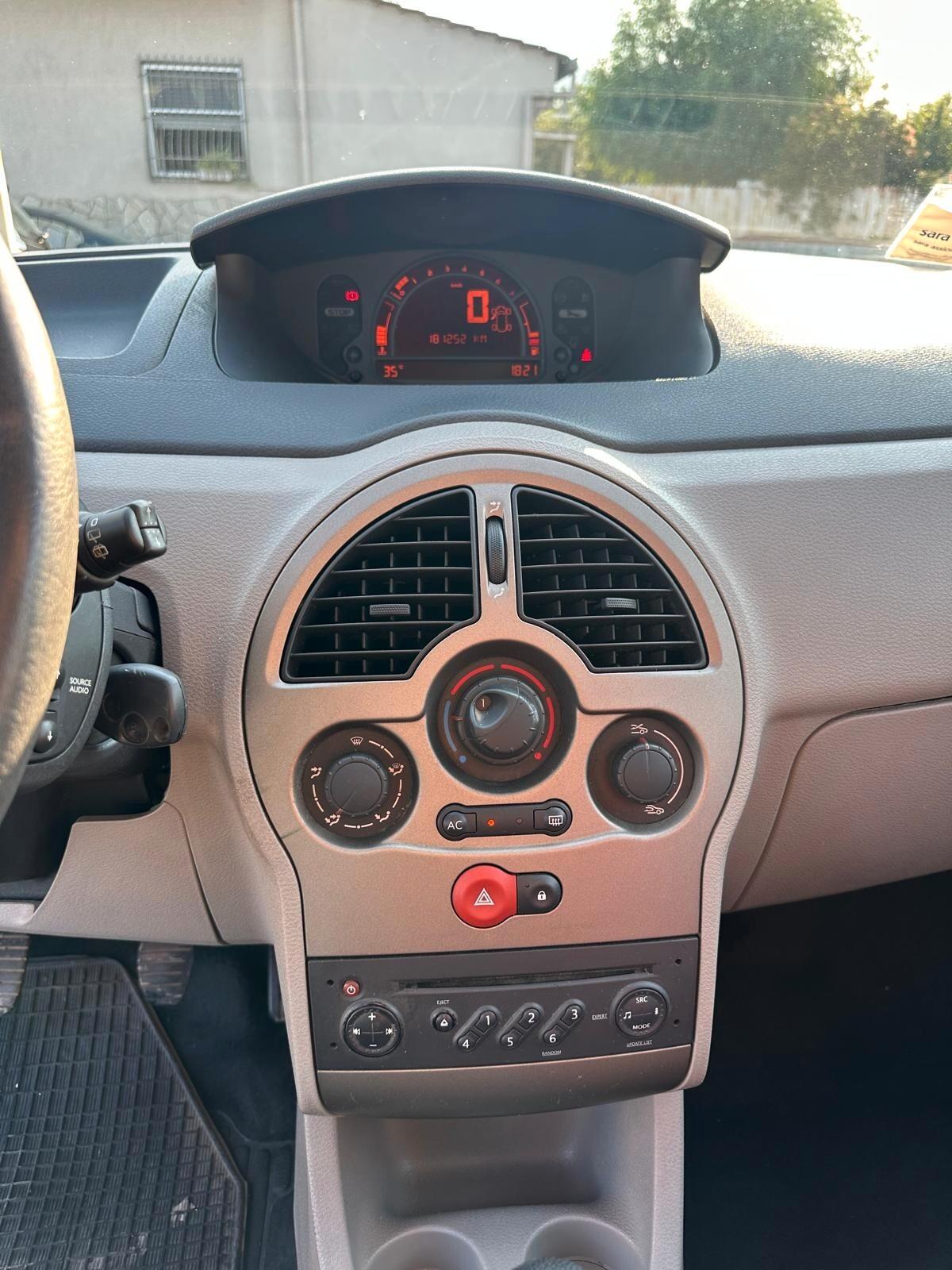 Renault Modus 1.2 16V Luxe Privilège-04/2006