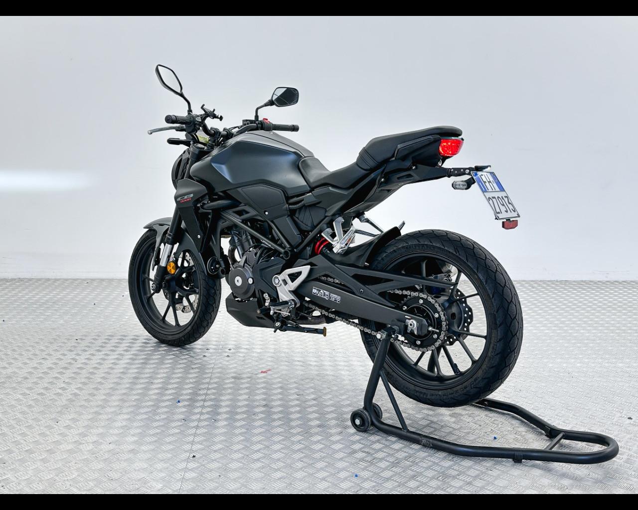 HONDA MOTO - CB 300 R