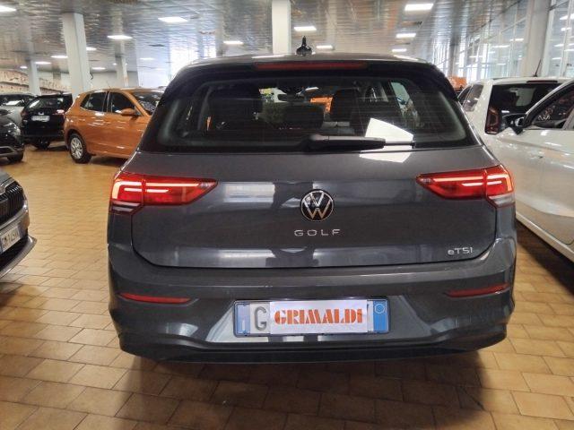 VOLKSWAGEN Golf 1.0 eTSI EVO Life DSG 17" MHEV