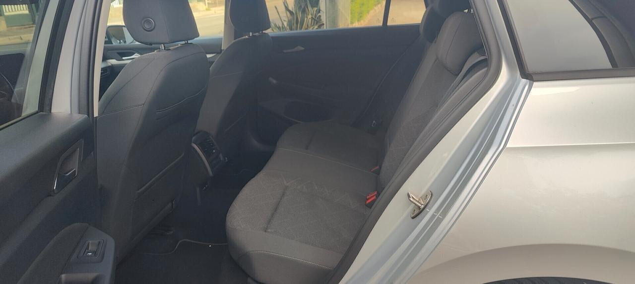 Volkswagen Golf Variant 1.5 TGI DSG Life
