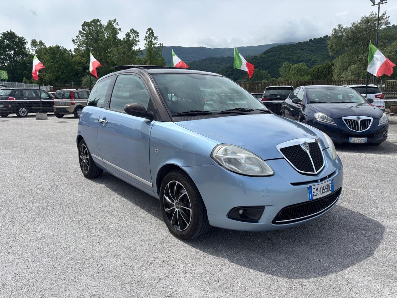 Lancia Ypsilon 1.4 Modamilano GPL
