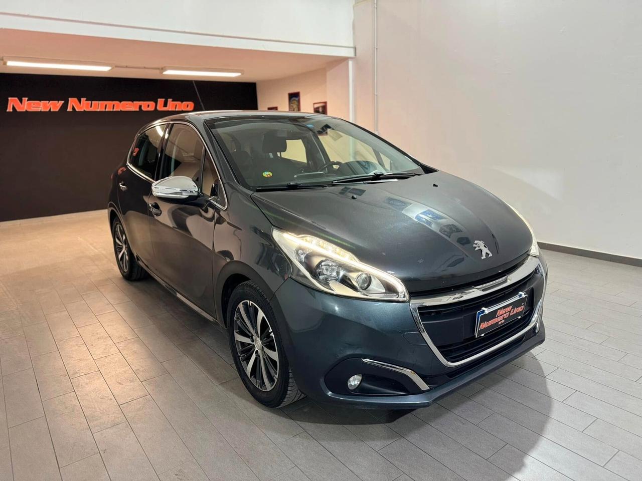 Peugeot 208 Peugeot 208 1.6 Bluehdi 75cv Allure 2015