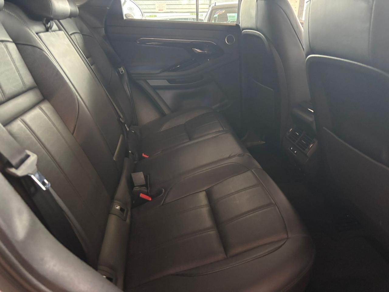 Land Rover Range Rover Evoque R-DYNAMIC HSE 2.0D I4 AWD Auto MHEV UNICO PR.