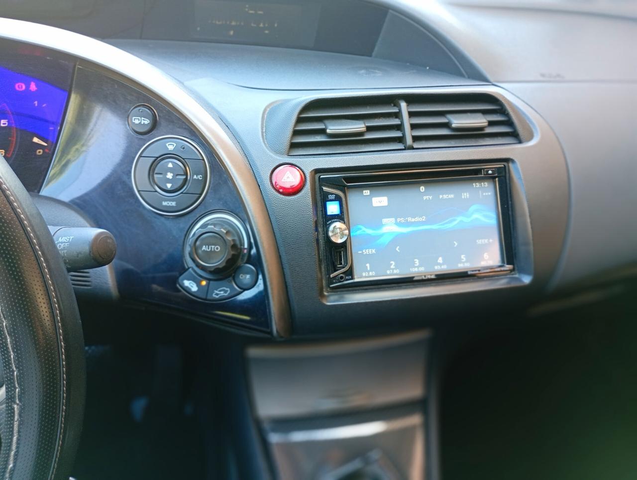 Honda Civic 2.2 i-CTDi 5p. Elegance LE