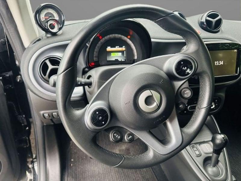 smart fortwo EQ Passion