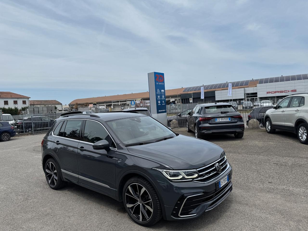 Volkswagen Tiguan 2.0 tdi R-Line 4motion 150cv dsg/NO VINCOLI