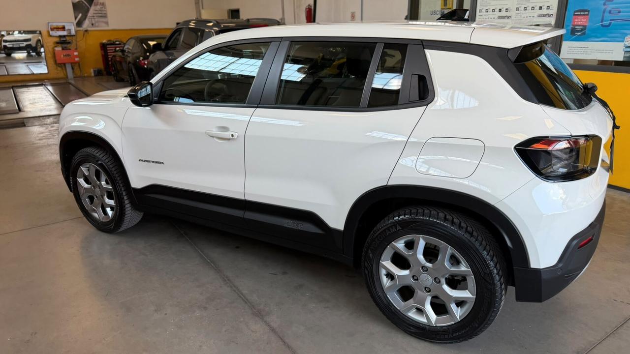 Jeep Avenger Altitude SENZA VINCOLI