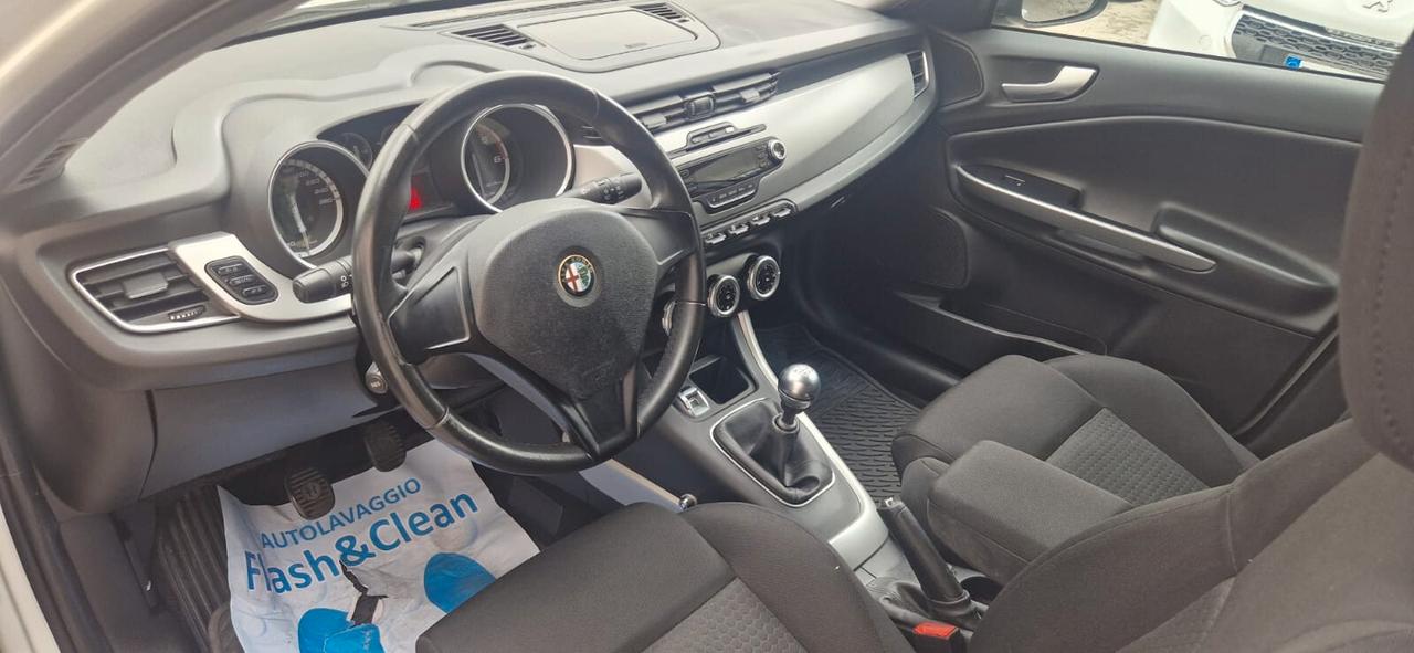 Alfa Romeo Giulietta 1.6 JTDm-2 105 CV Progression
