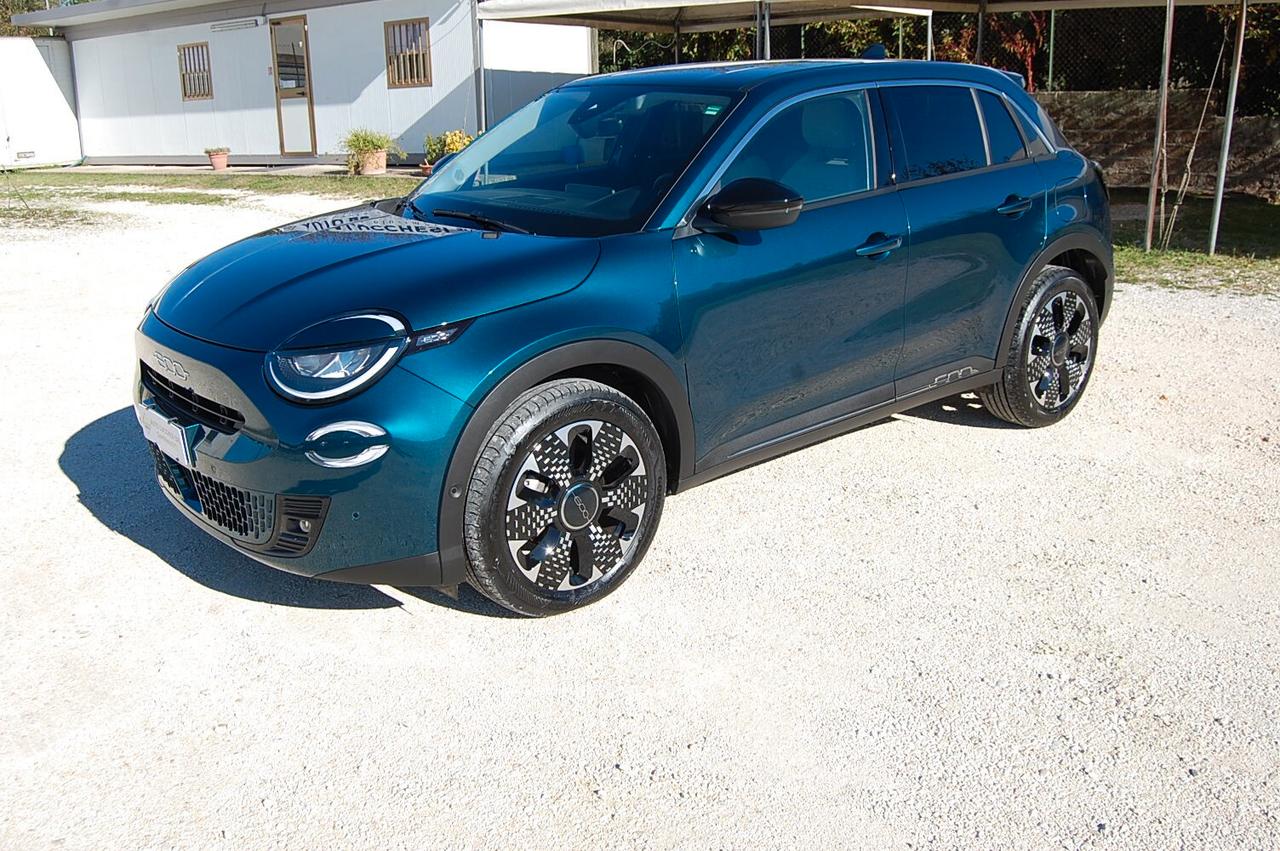 Fiat 600 Hybrid 100 CV DCT MHEV
