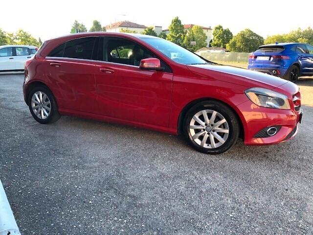 Mercedes-benz A 180 CDI BlueEFFICIENCY Sport