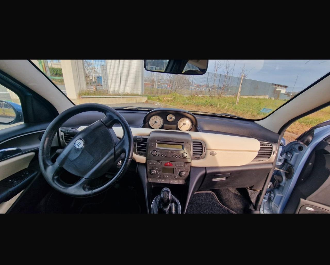 Lancia Ypsilon 1.4cc (SU APPUNTAMENTO)
