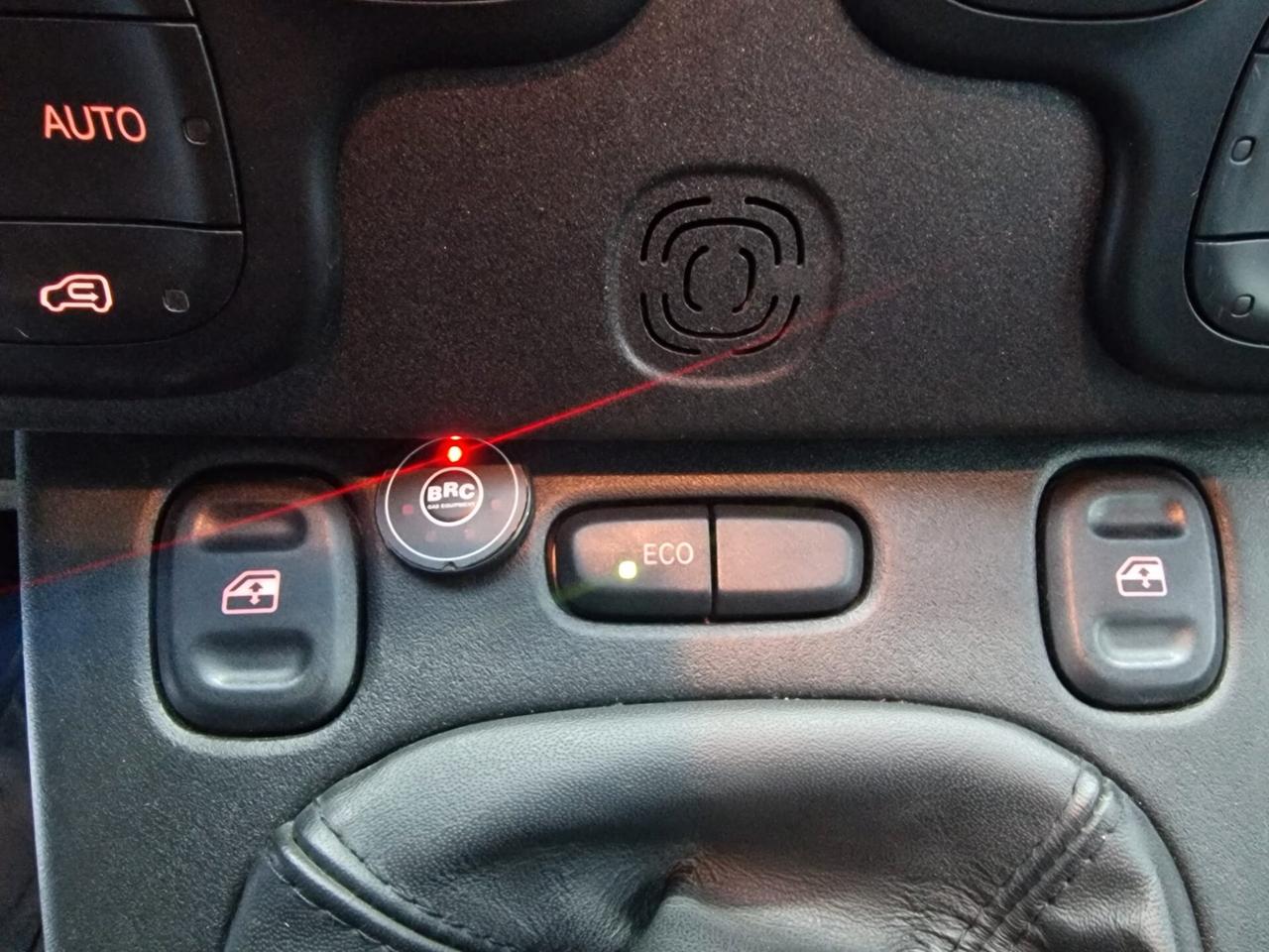 Fiat Panda Cross 0.9 TwinAir Turbo S&S 4x4 GPL