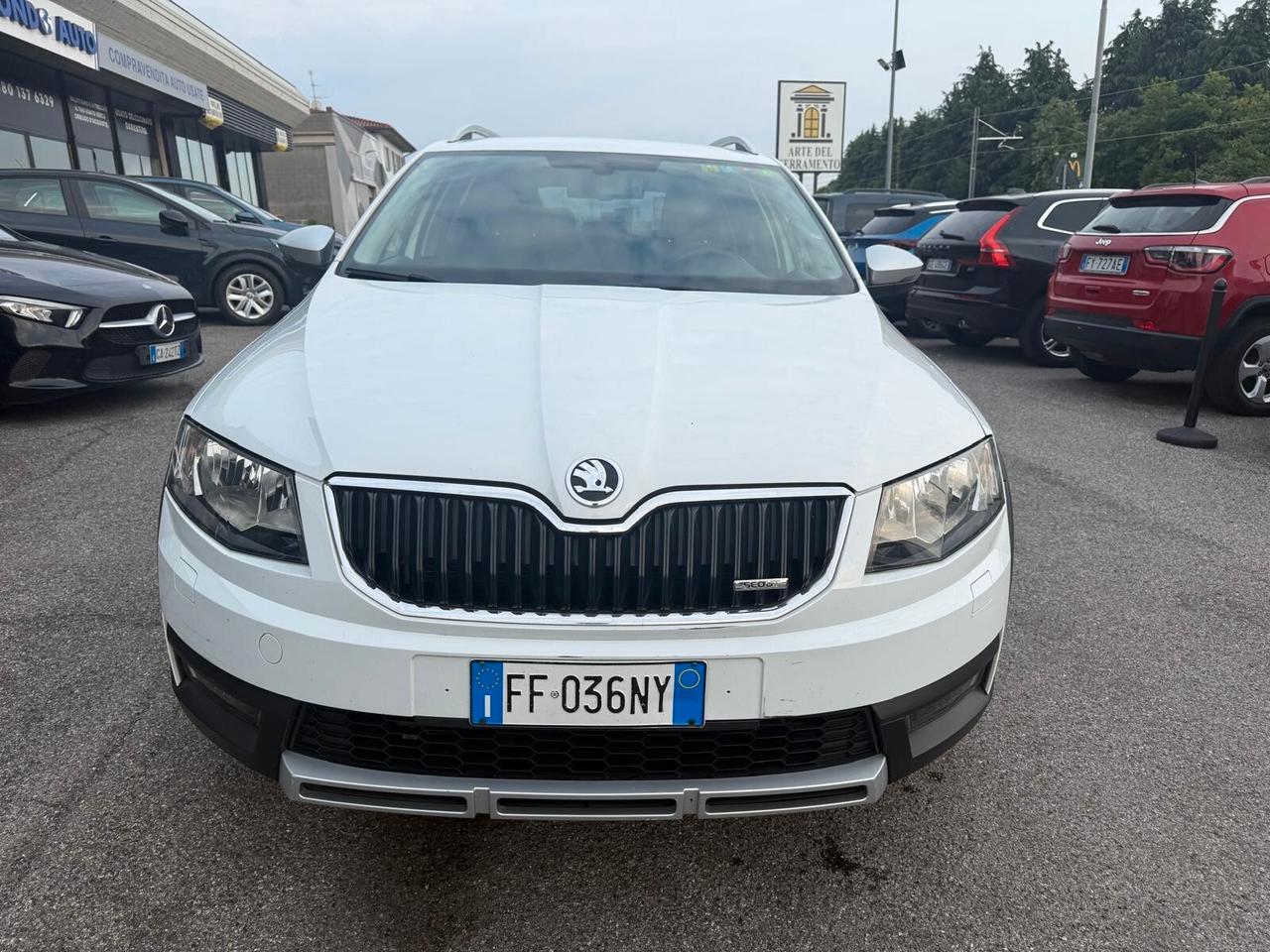 Skoda Octavia 2.0 TDI CR 180 CV 4x4 DSG Wagon Scout