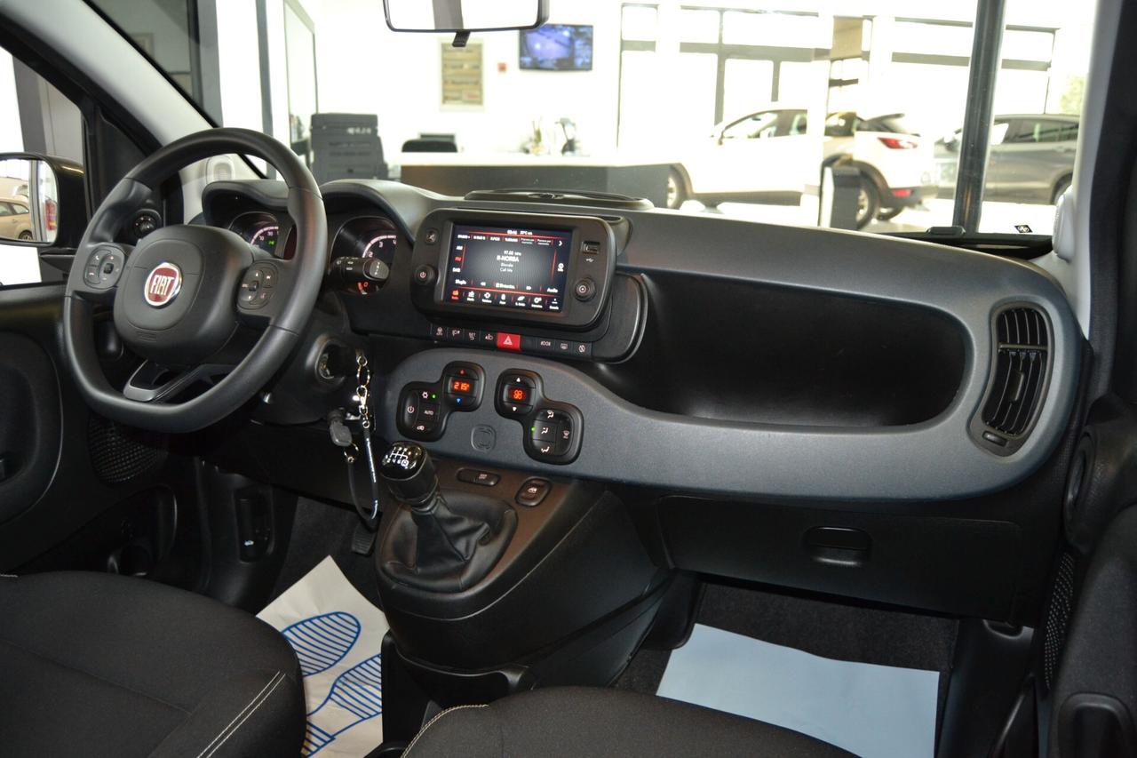Fiat Panda Cross 1.0 FireFly Hybrid Navi/Led/5Posti