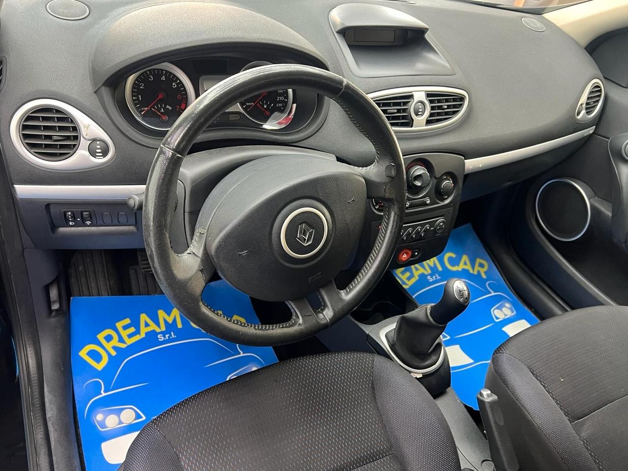 Renault Clio 1.2 16V 5 porte Le Iene -OK Neopatentati