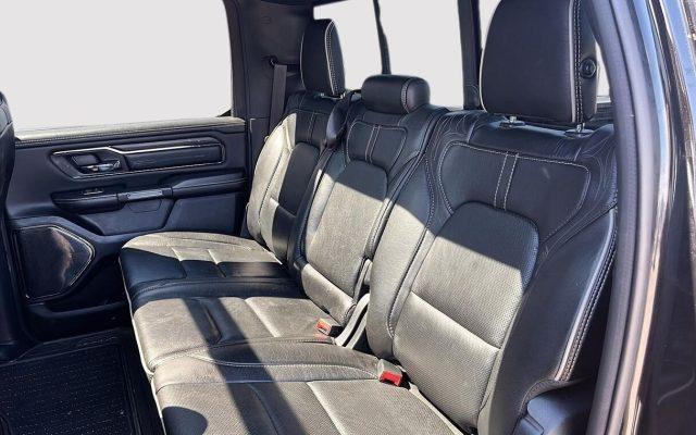 DODGE RAM 1500 5.7 V8 Crew Cab AT8 Limited Night N1