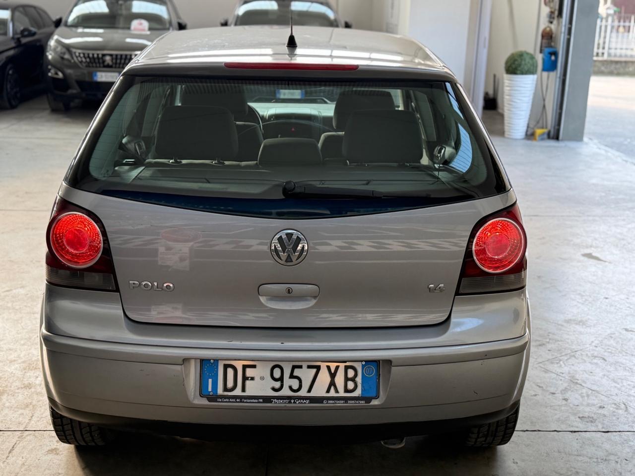 Volkswagen Polo 1.4/80CV 16V 5p. Sportline