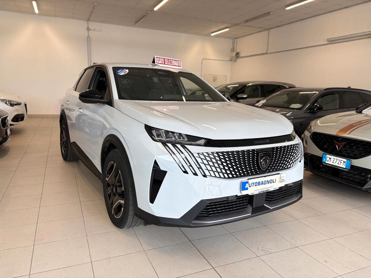 Peugeot 3008 ALLURE motore elettrico (73kWh) 210 CV SPOTICAR