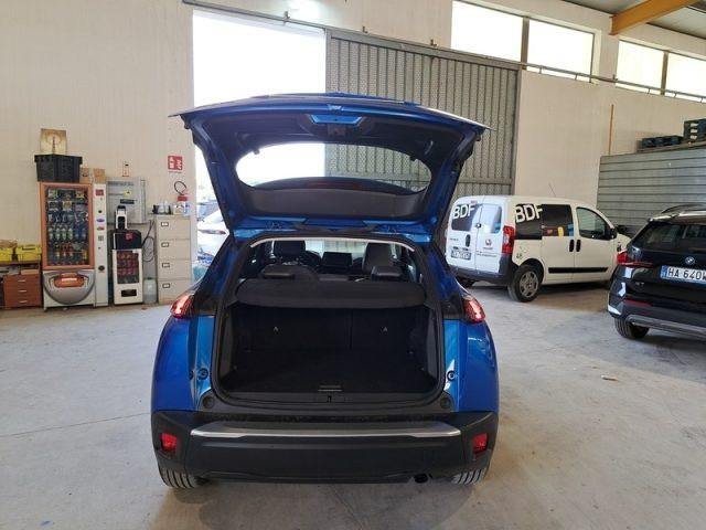 PEUGEOT 2008 BlueHDi 100 S&S Allure Navi Pack