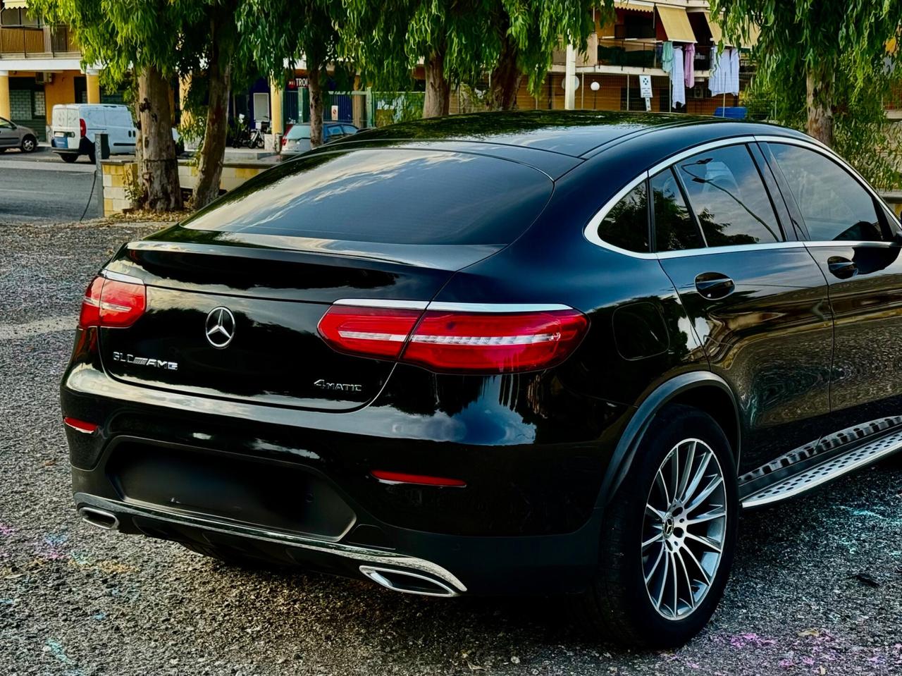 MERCEDES-BENZ GLC 220 D 4 MATIC AMG PREMIUM IVA ESPOSTA