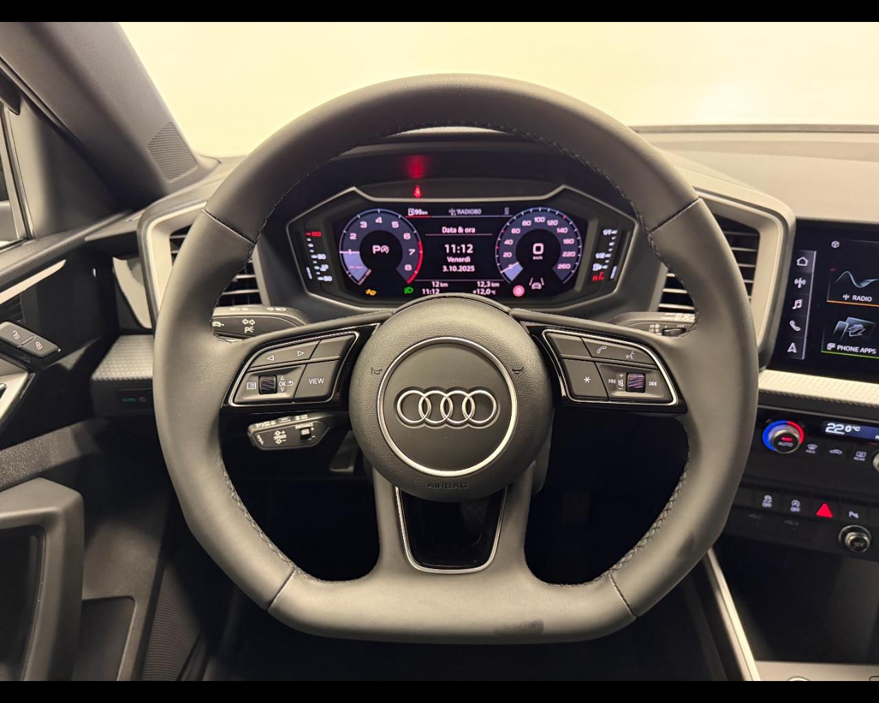 AUDI A1 SPORTBACK 30 TFSI S-TRONIC S LINE EDITION