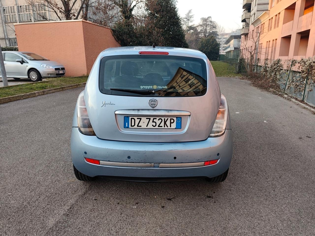 Lancia Ypsilon 1.4 Benz GPL neopatentati