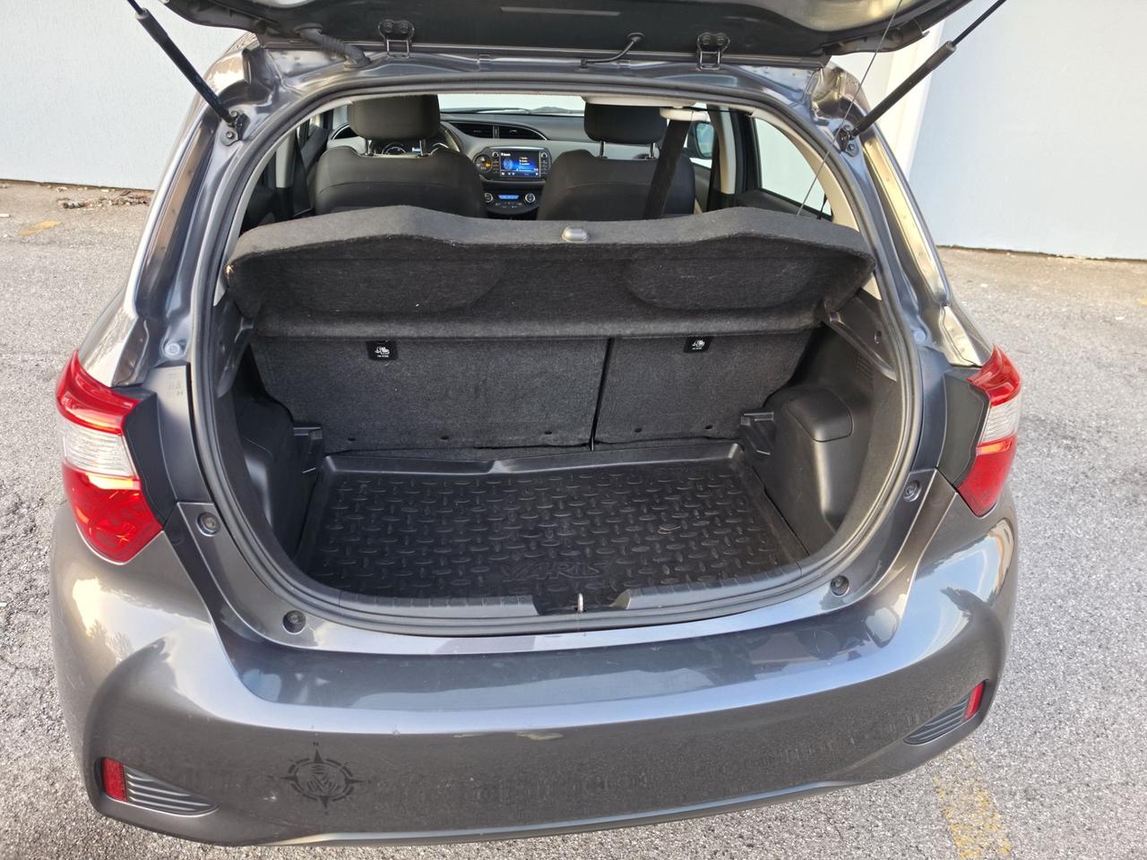 Toyota Yaris 1.5 Hybrid 5 porte Active