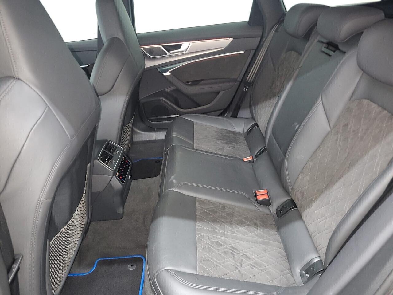 Audi A6 RS 6 Avant 4.0 TFSI V8 quattro tiptronic