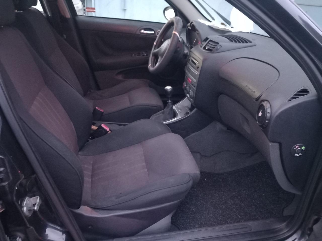 Alfa Romeo 147 1.9 JTD M-JET 16V 5 porte Prog.