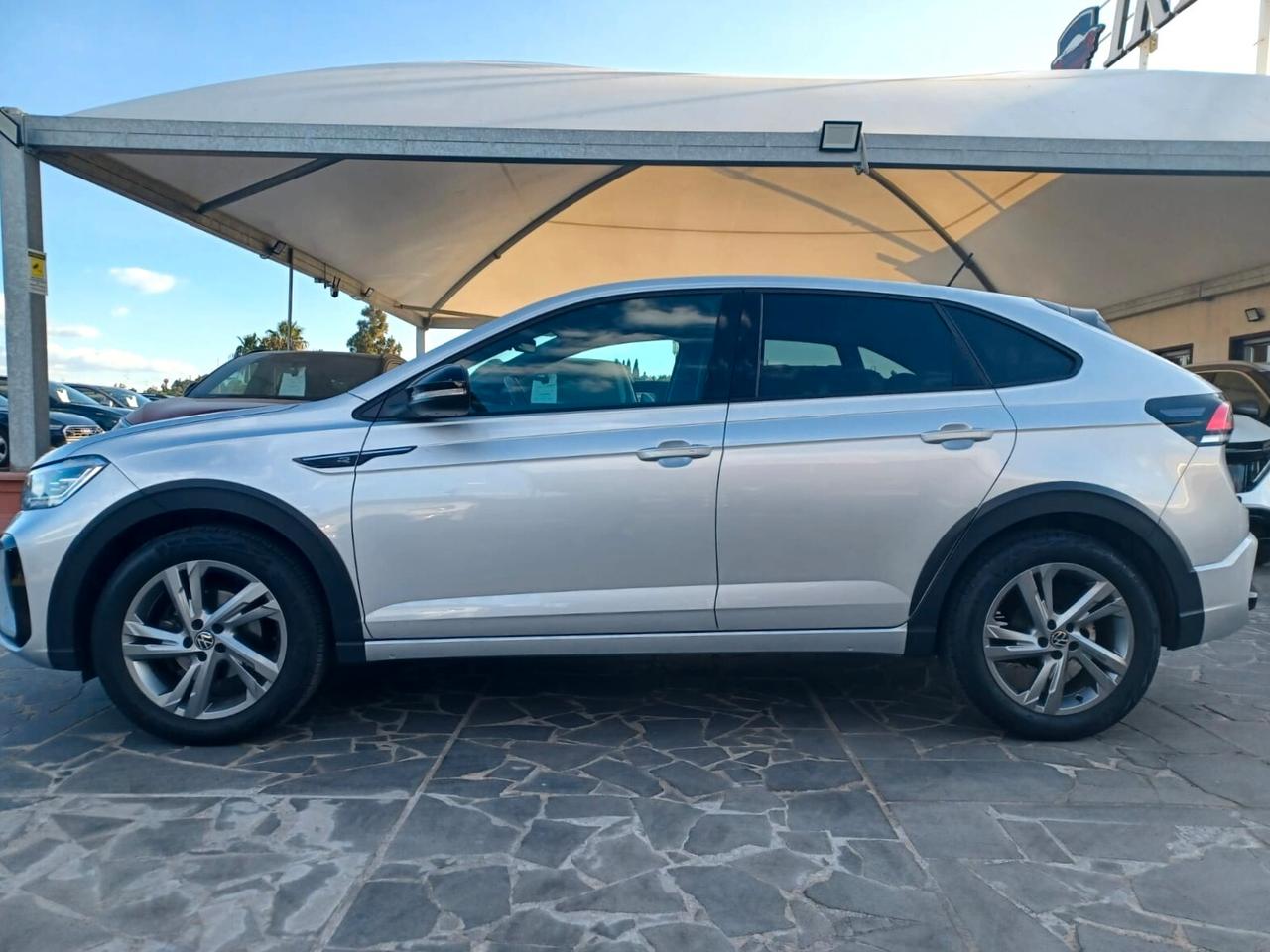 Volkswagen Taigo 1.0 tsi R-Line 110cv