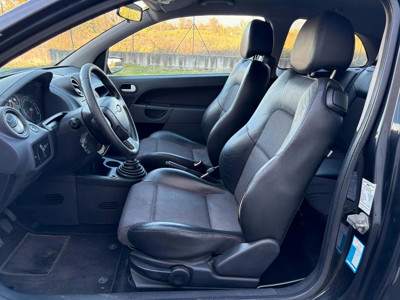 Ford Fiesta 1.6 TDCi 3p. 90CV NEOPATENTATI