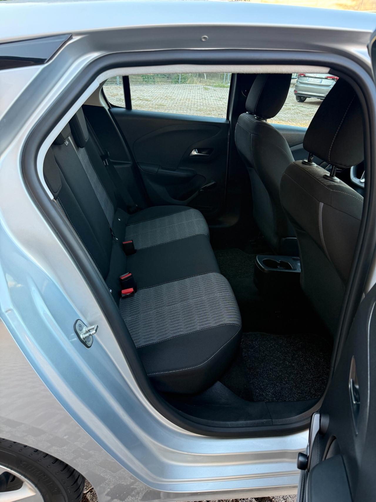 Opel Corsa 1.2 Edition- OK NEOPATENTATI