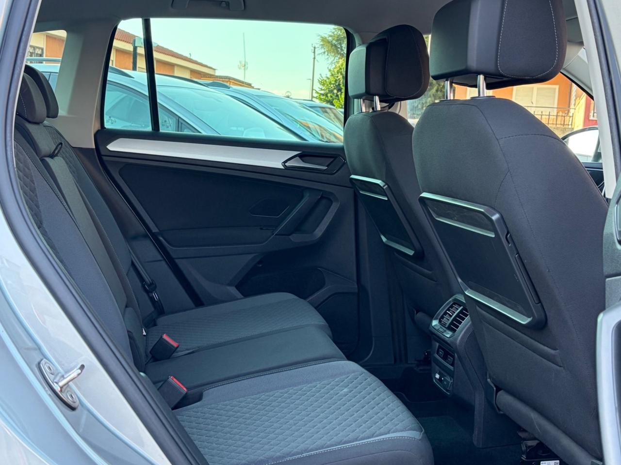 Volkswagen Tiguan 1.6 TDI SCR Business BlueMotion Technology