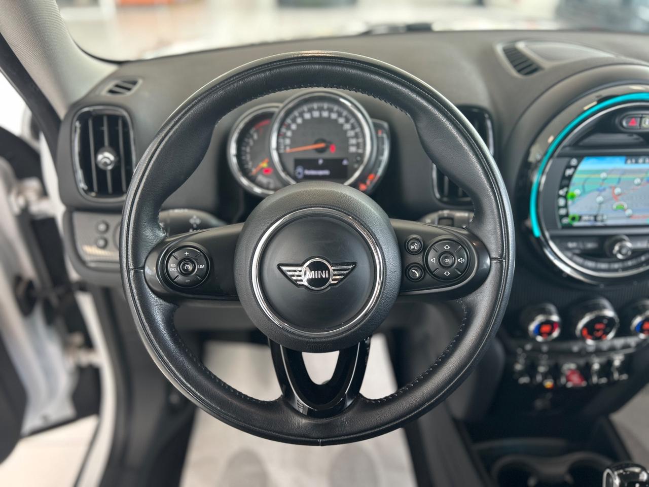 Mini 1.5 Cooper Countryman Hype Auto