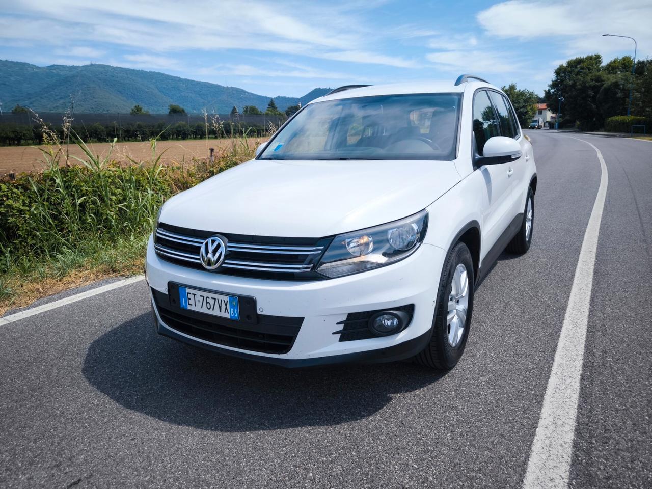 VOLKSWAGEN TIGUAN 1,4 TSI BENZINA 122 CV-OK NEOPATENTATI-GANCIO TRAINO