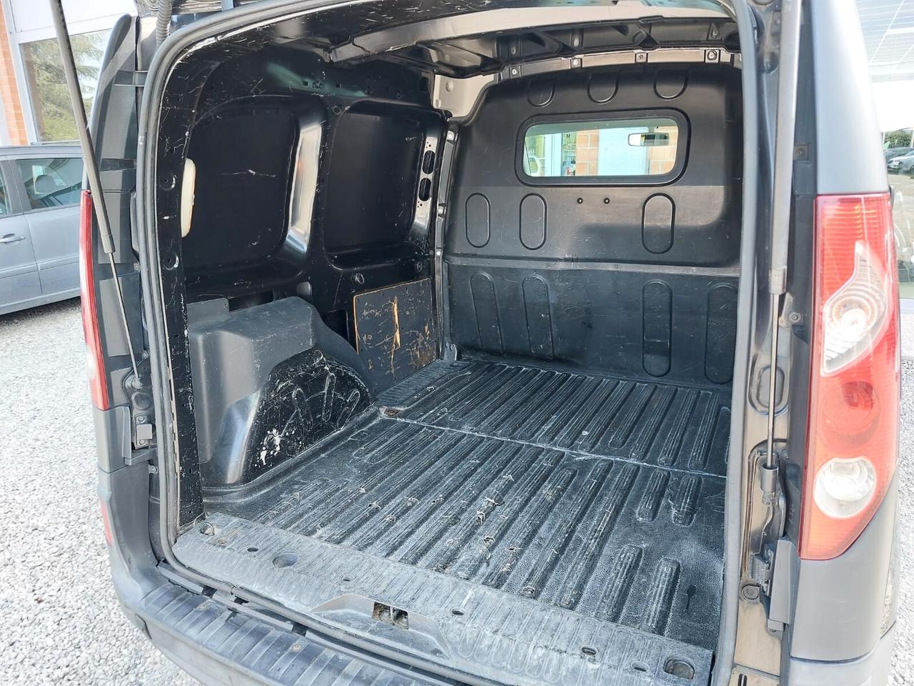 Renault Kangoo 1.5 dCi 85CV AUTOCARRO 2POSTI