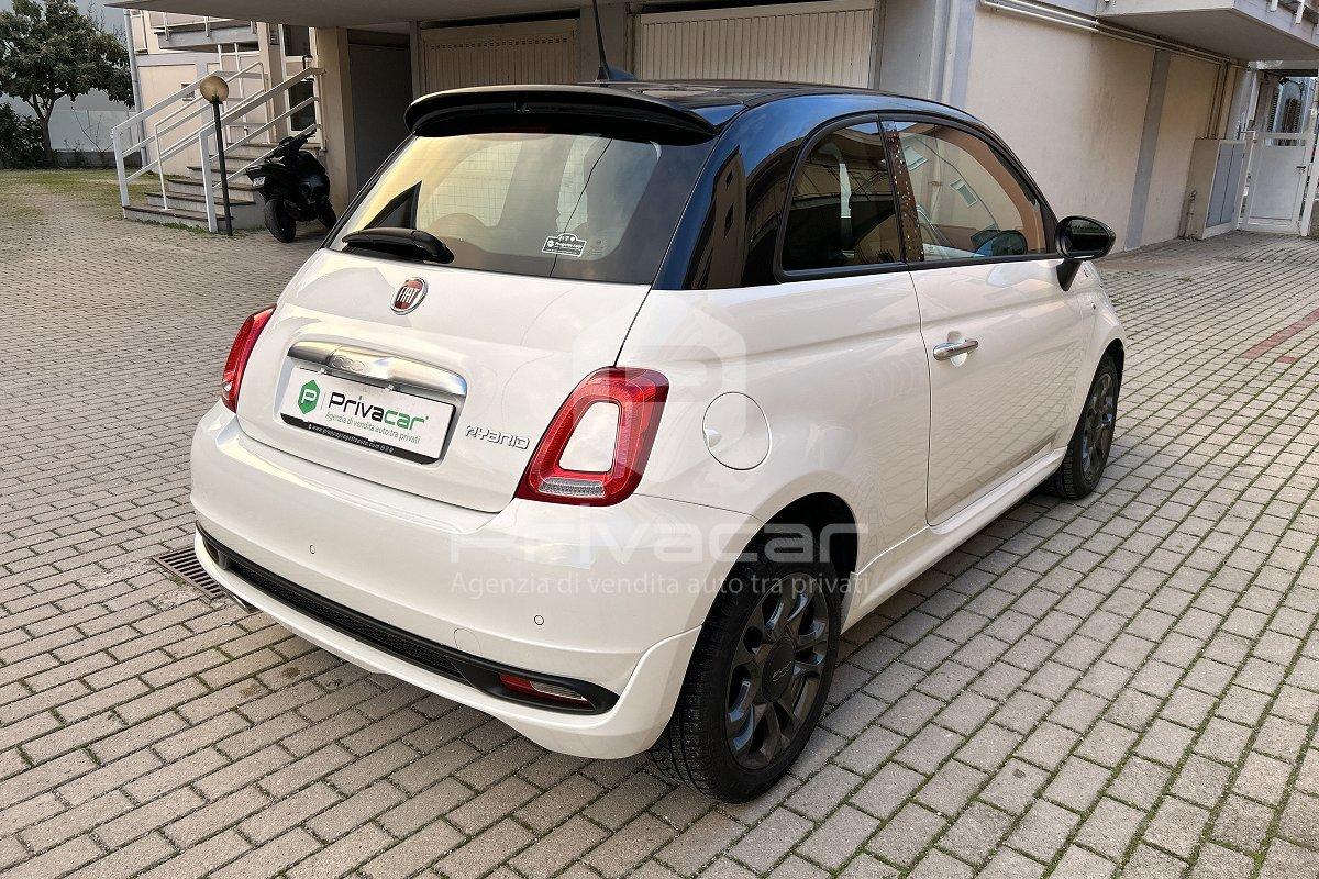 FIAT 500 1.0 Hybrid Hey Google