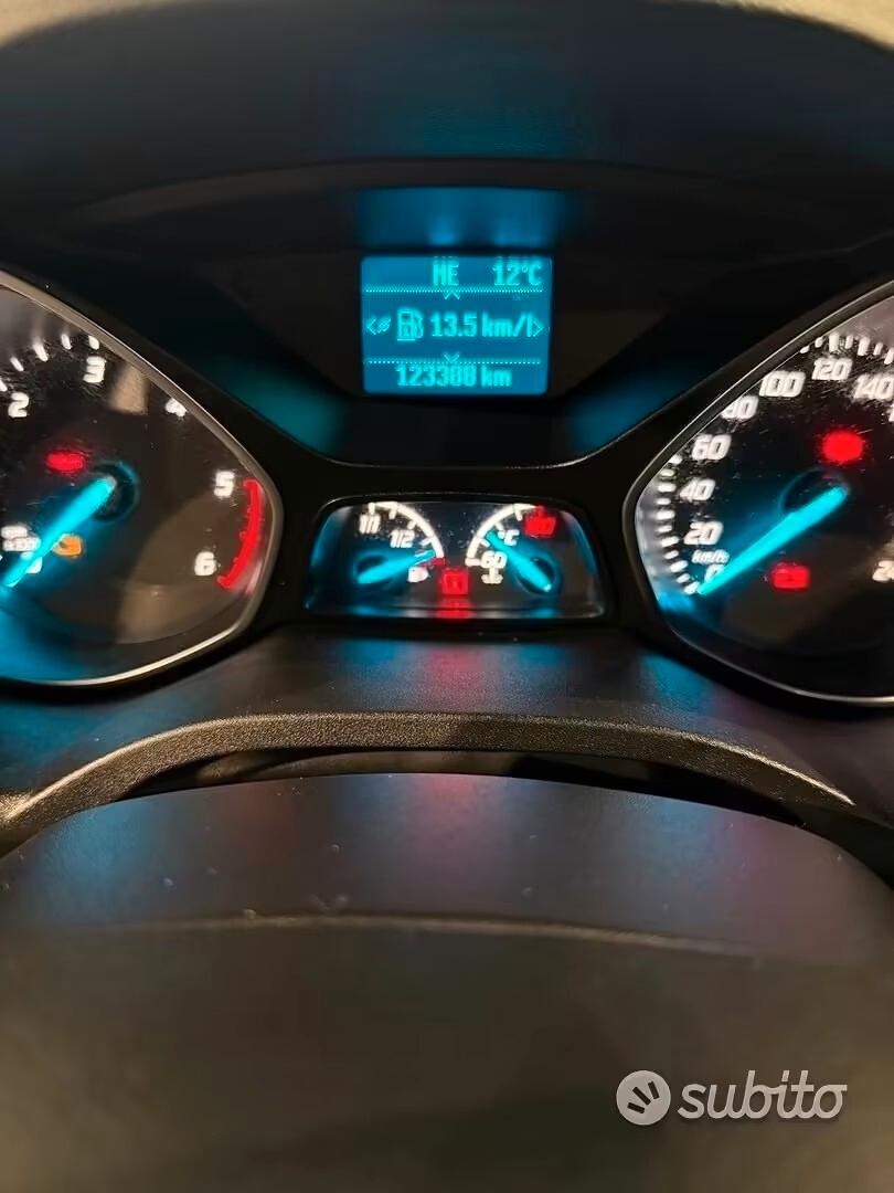KUGA 2.0 - 2015 - 120000 KM - UNICO PROPRIETARIO