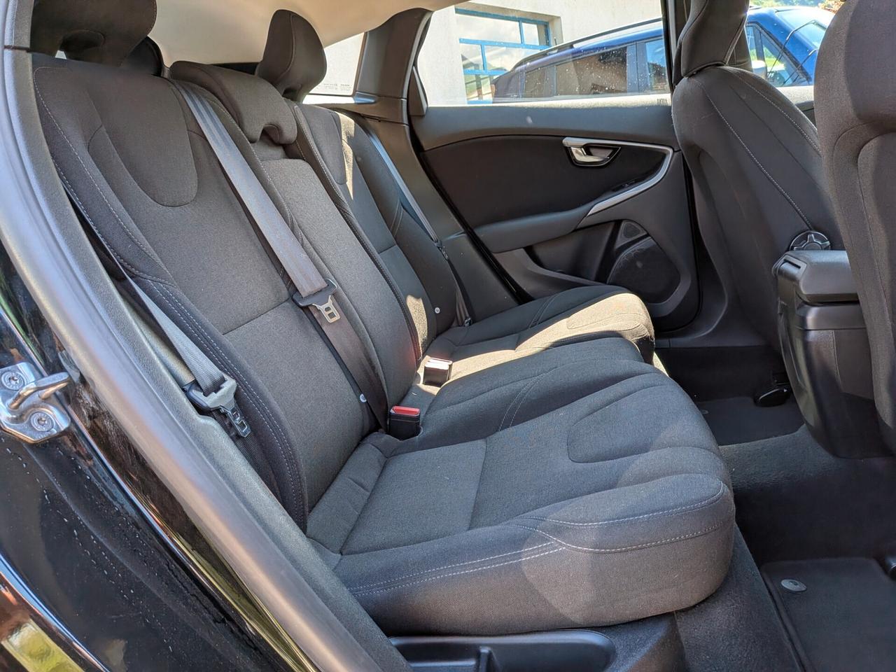 VOLVO V40 CROSS COUNTRY 2.0 120CV