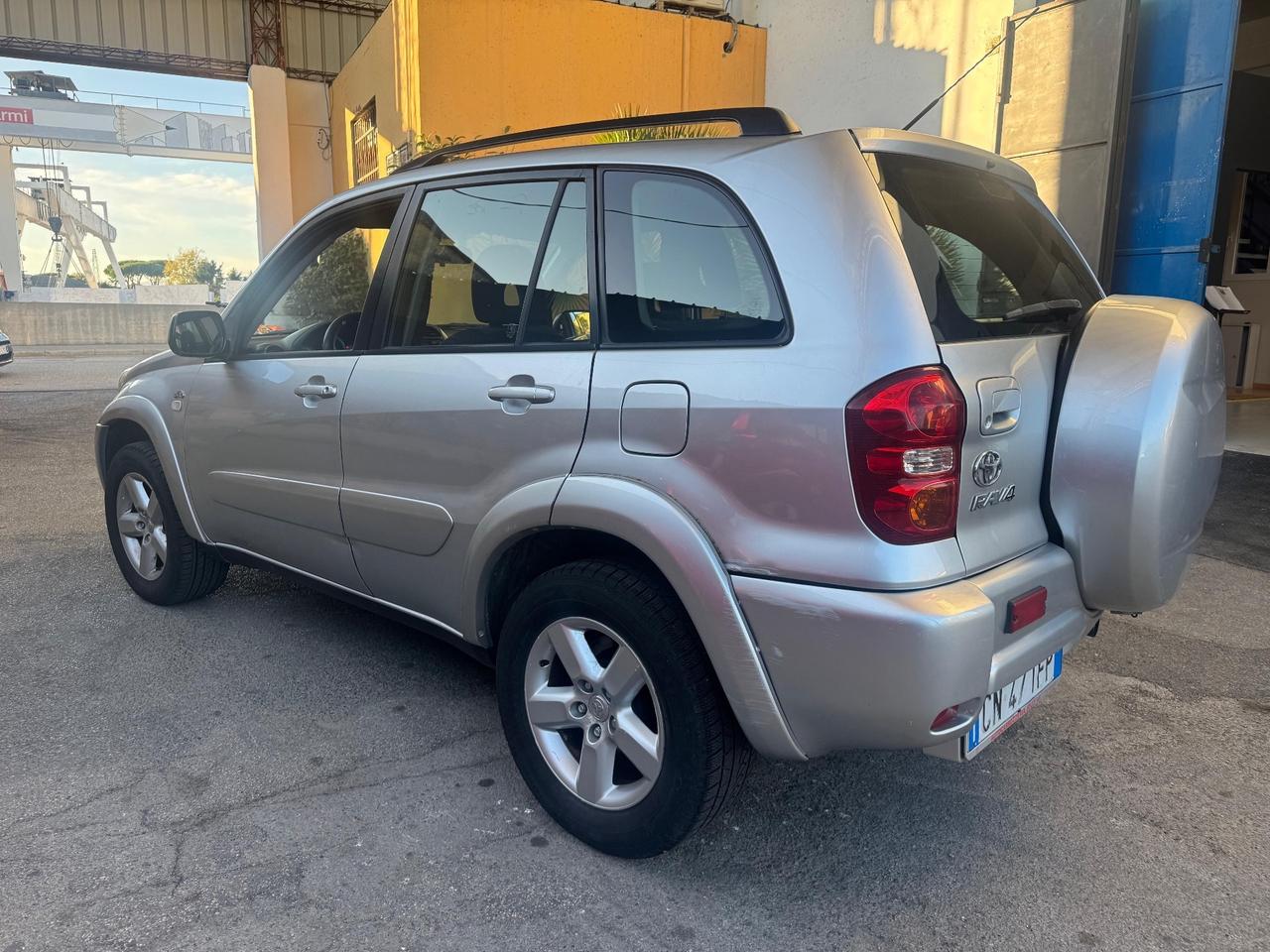 Toyota RAV 4 RAV4 2.0 Tdi D-4D cat 5 porte
