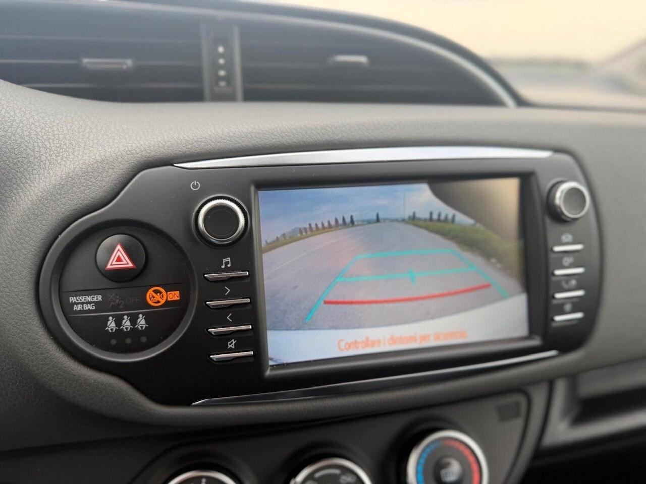 Toyota Yaris 1.0 5 porte Dynamic