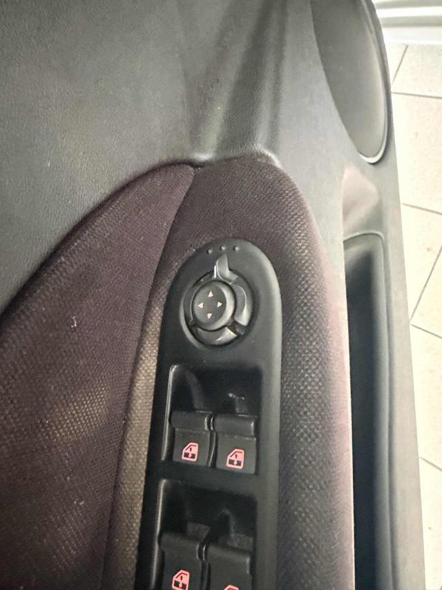 ALFA ROMEO 159 1.9 JTDm 16V Sportwagon Distinctive