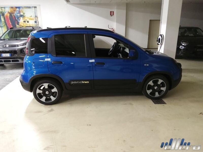 FIAT Pandina 1.0 65cv Hybrid CROSS